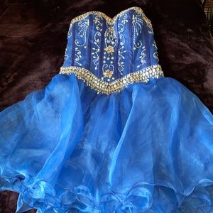 Quinceañera dress, 2 piece dress